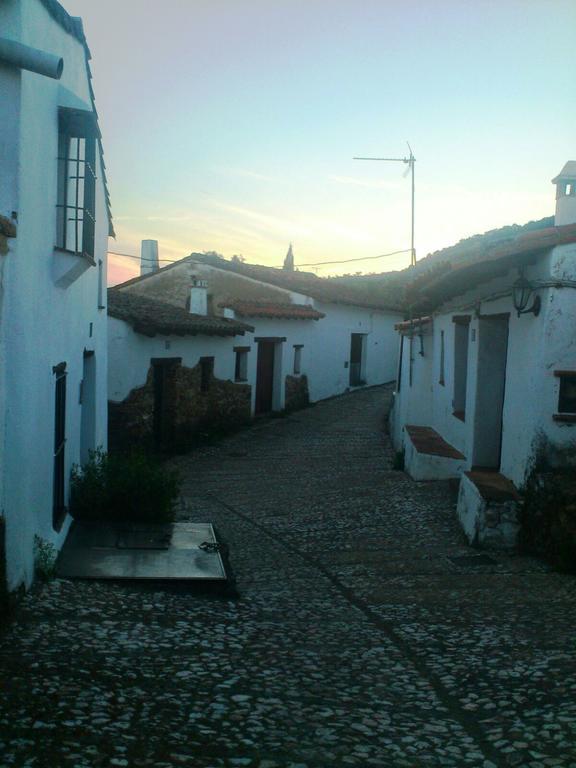 Casa Con Encanto En Alájar Екстериор снимка