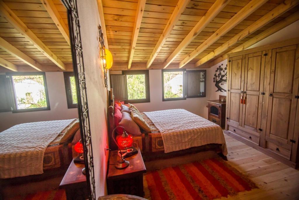Casa Con Encanto En Alájar Екстериор снимка